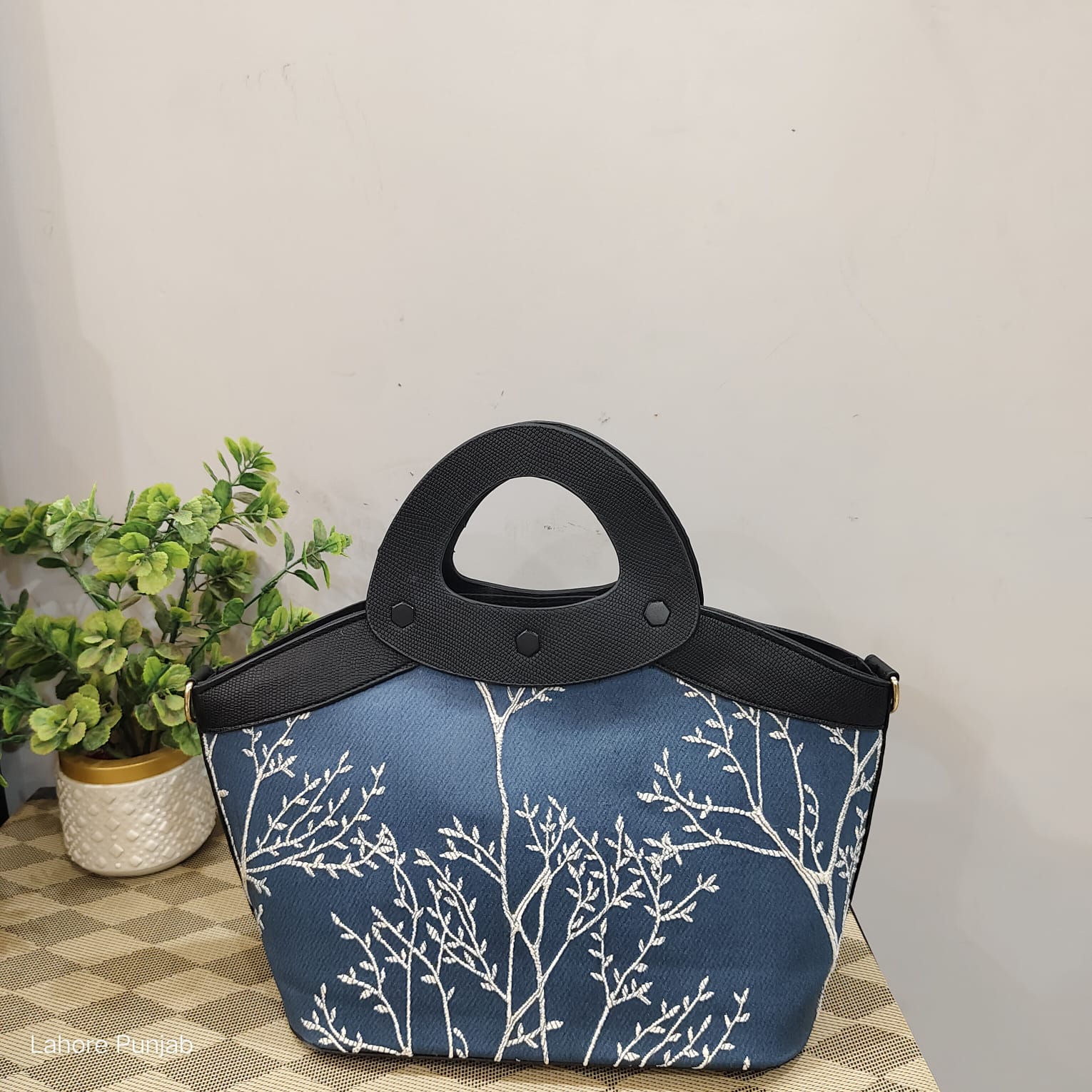 Designer Hand Bag HM-12